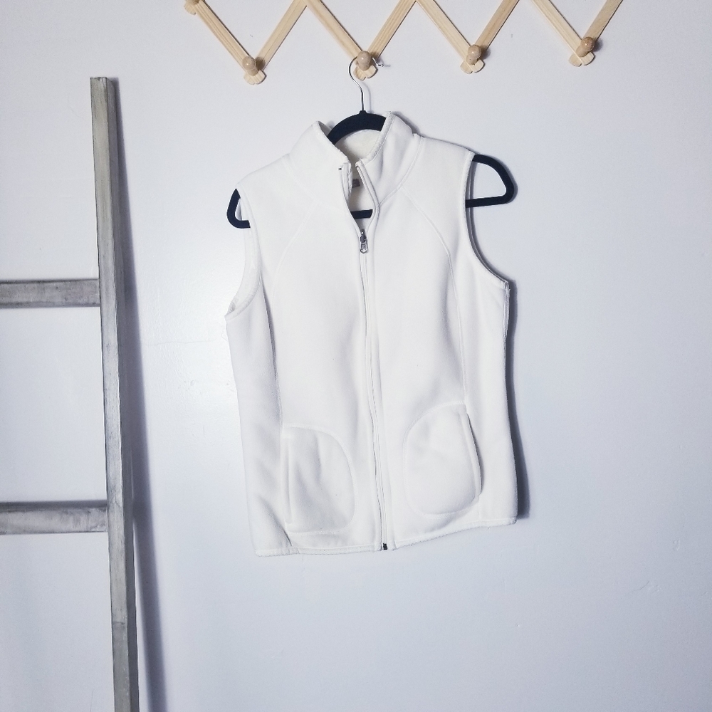 LAURA SCOTT REVERSIBLE WHITE VEST SHERPA/FLEECE SIZE MEDIUM WITH POCKETS